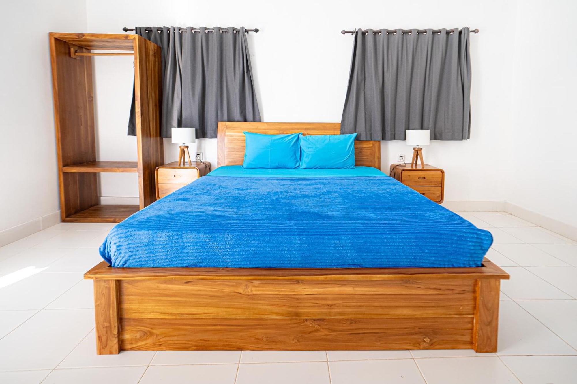 Atlas Gili Party Hostel กีลีตราวางัน ภายนอก รูปภาพ