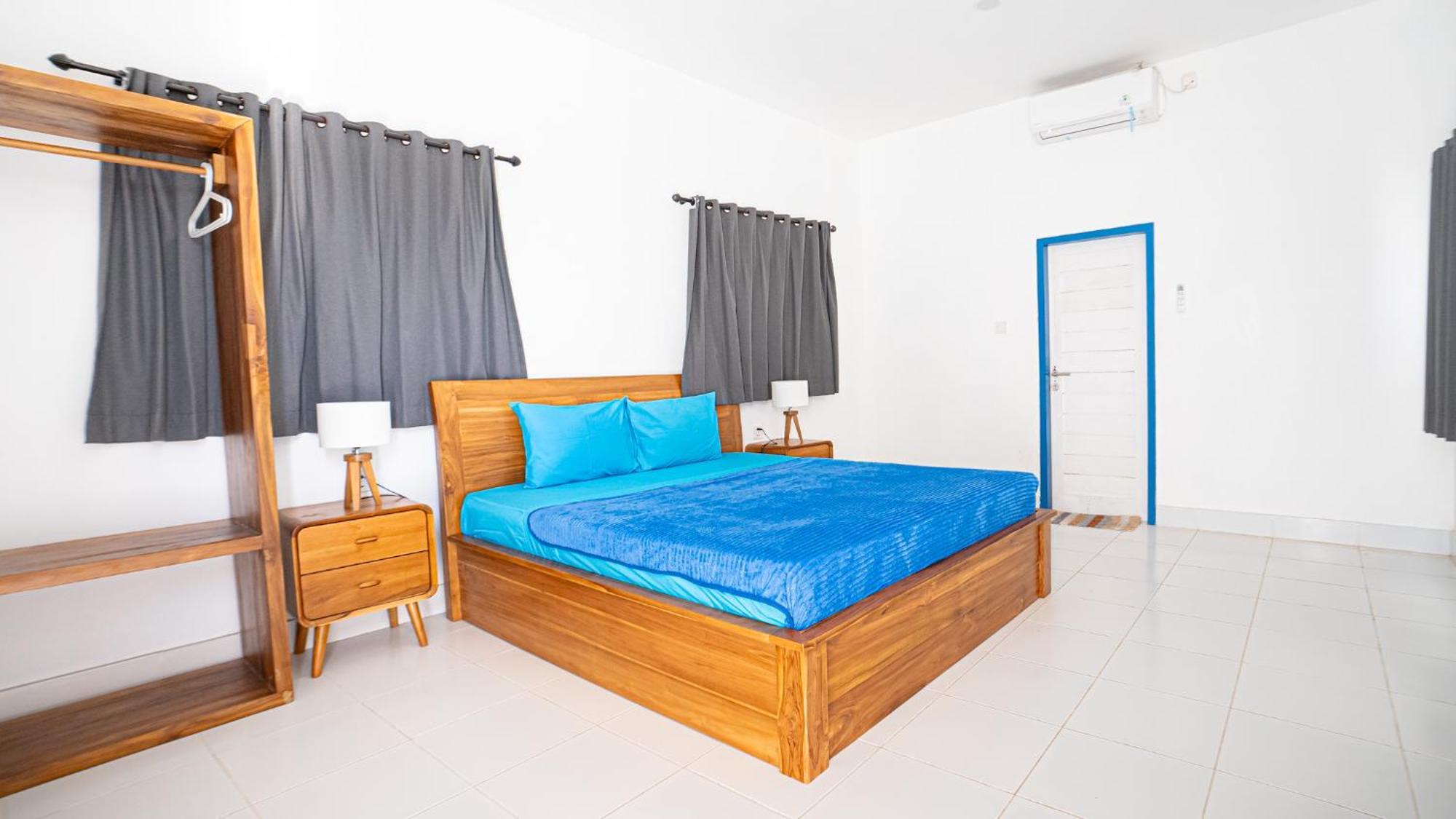 Atlas Gili Party Hostel กีลีตราวางัน ภายนอก รูปภาพ