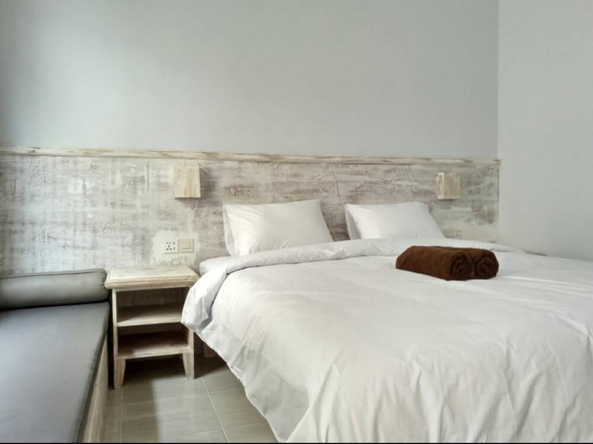 Atlas Gili Party Hostel กีลีตราวางัน ภายนอก รูปภาพ
